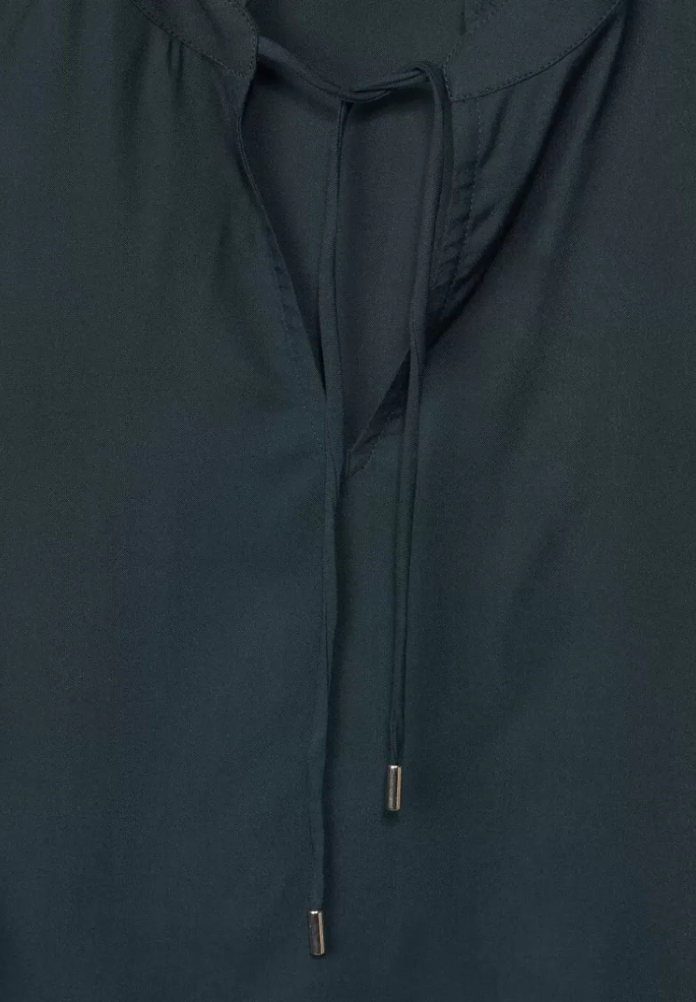 Armellose Bluse Mit Ruschen