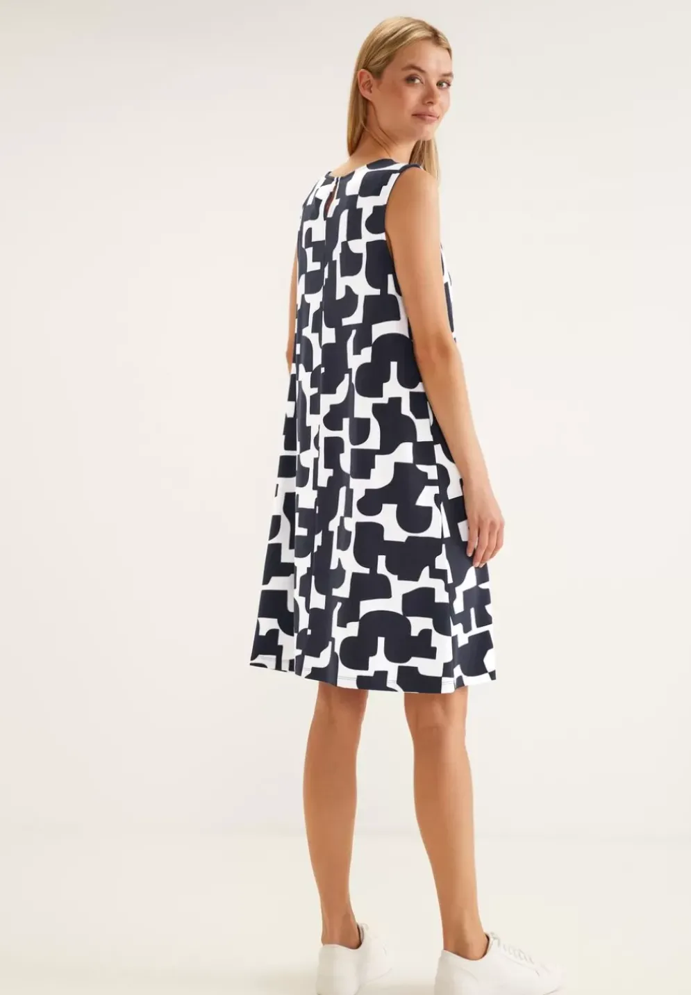 Armelloses Kleid Mit Print