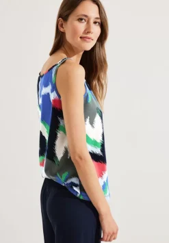 Armelloses Printtop
