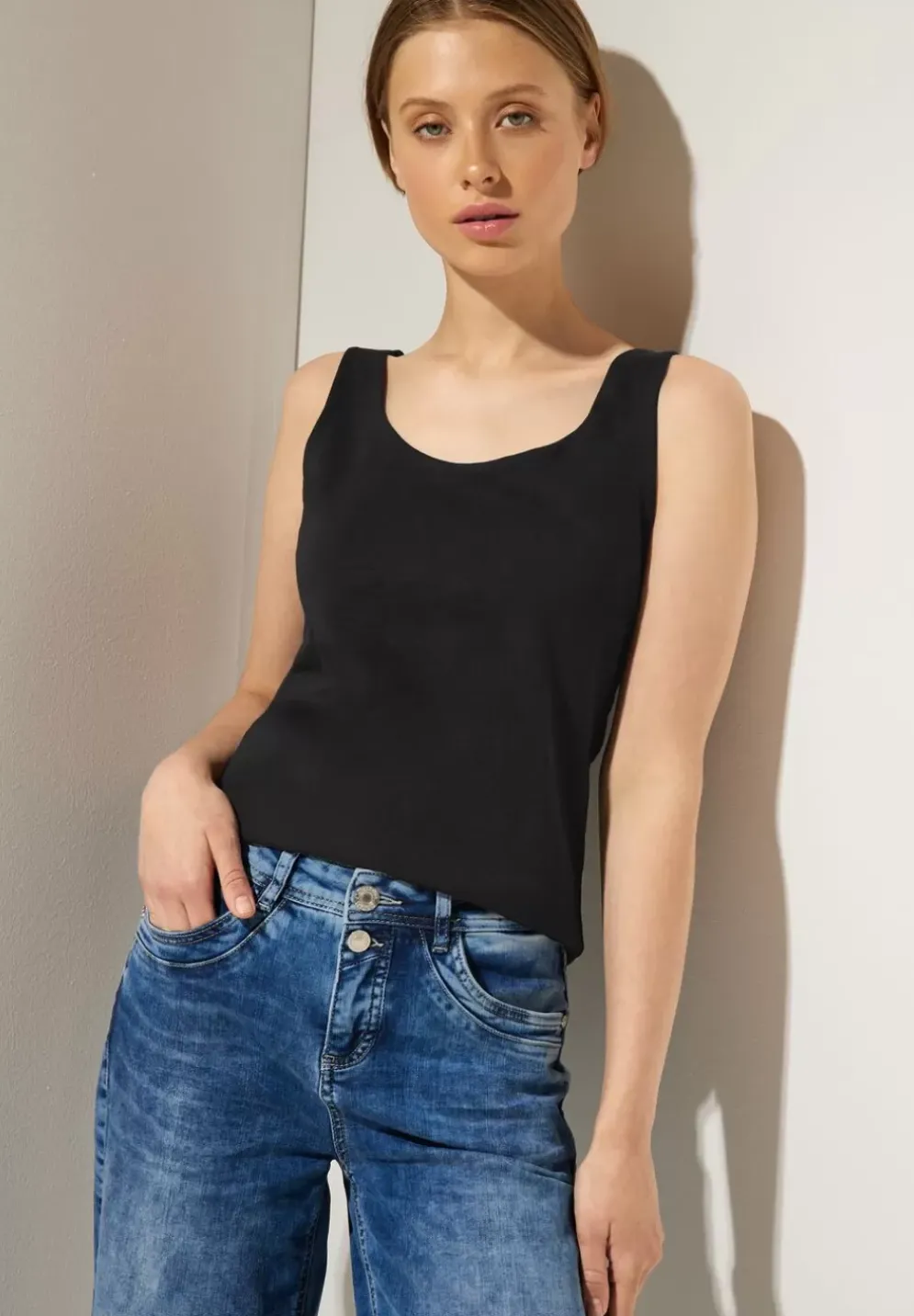 Armelloses Shirt In Unifarbe