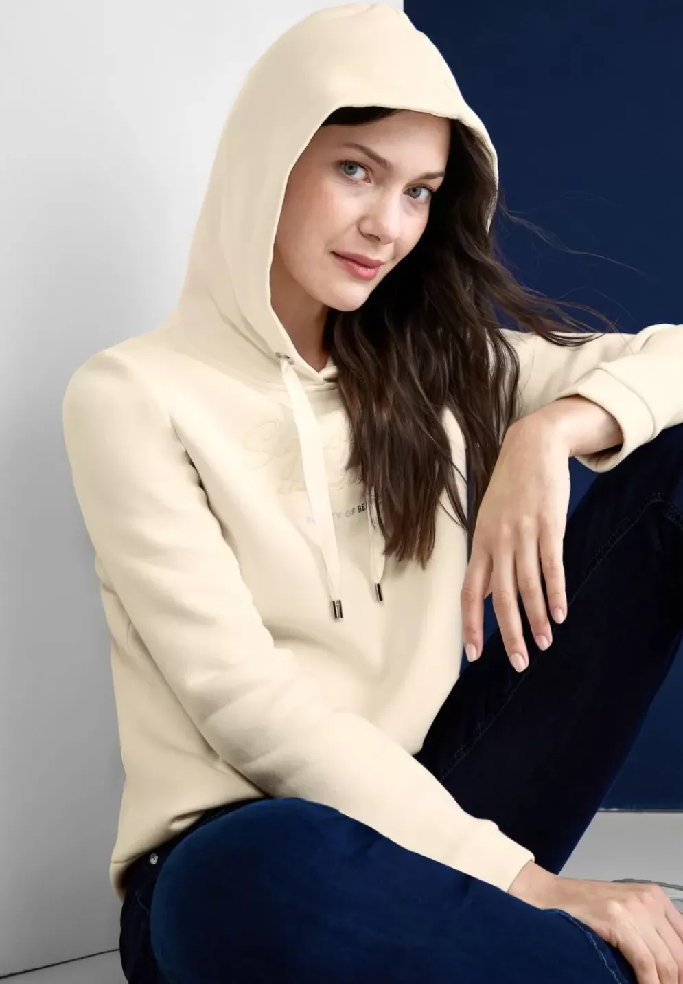 Artwork Hoodie Sweatshirt