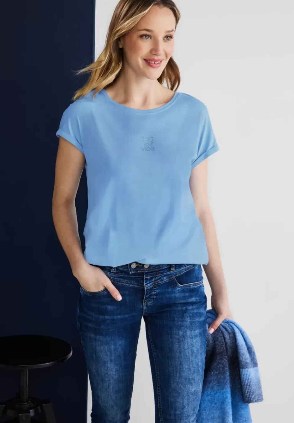Basic Shirt Mit Steinchen