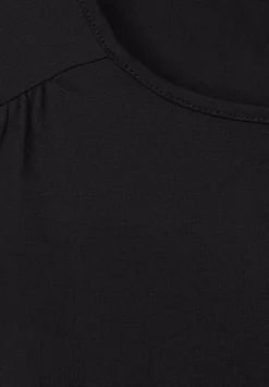 Basic Top In Unifarbe