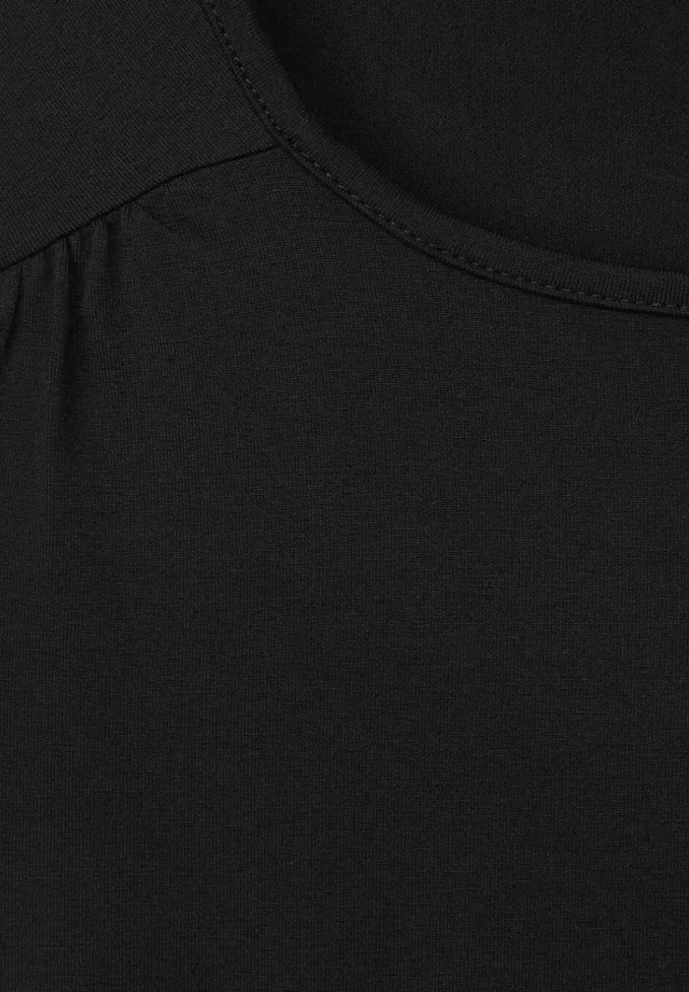 Basic Top In Unifarbe