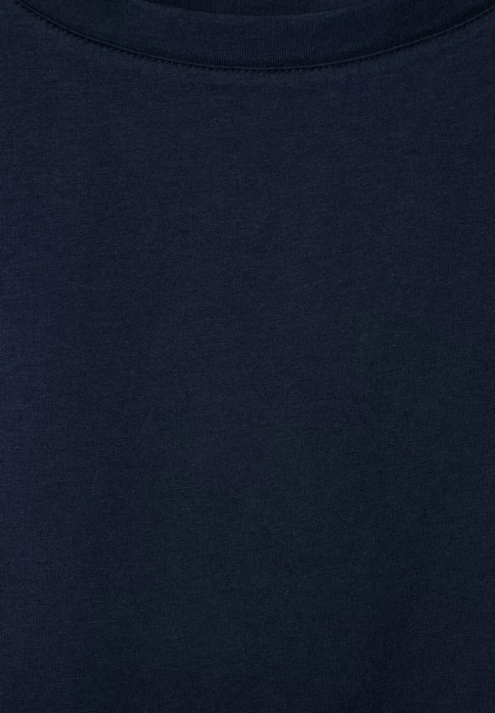 Basic T-Shirt
