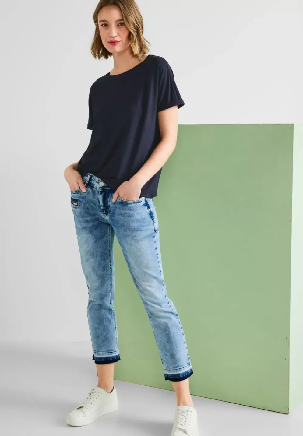 Basic T-Shirt