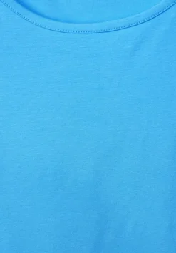 Basic T-Shirt