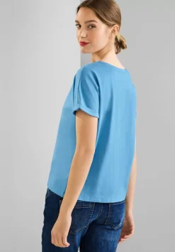 Basic T-Shirt