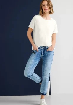 Basic T-Shirt