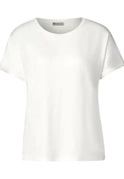 Basic T-Shirt