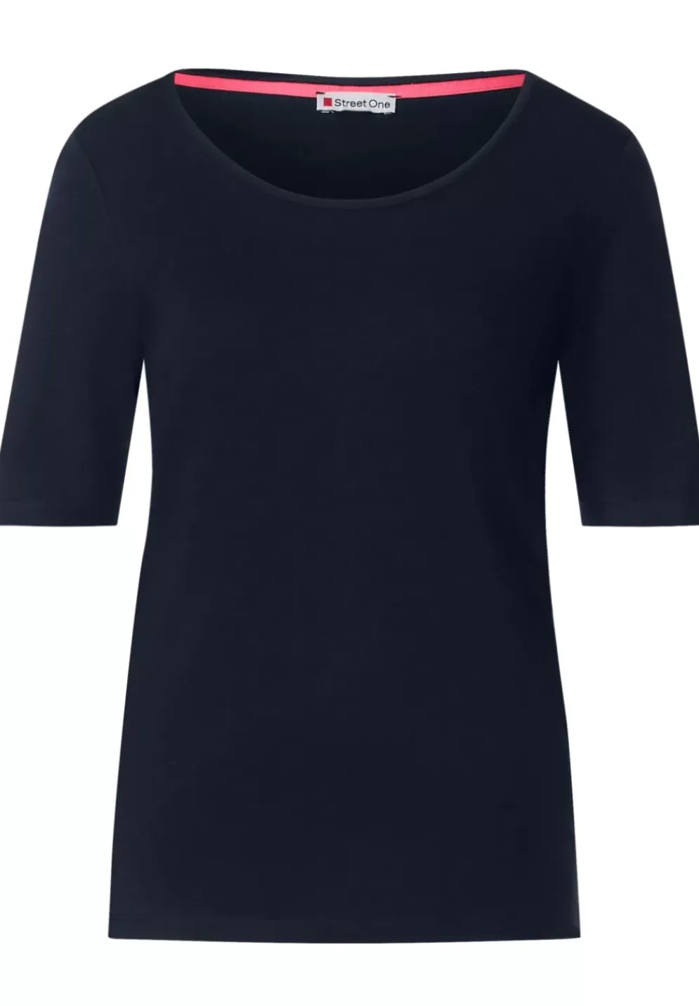 Basic T-Shirt