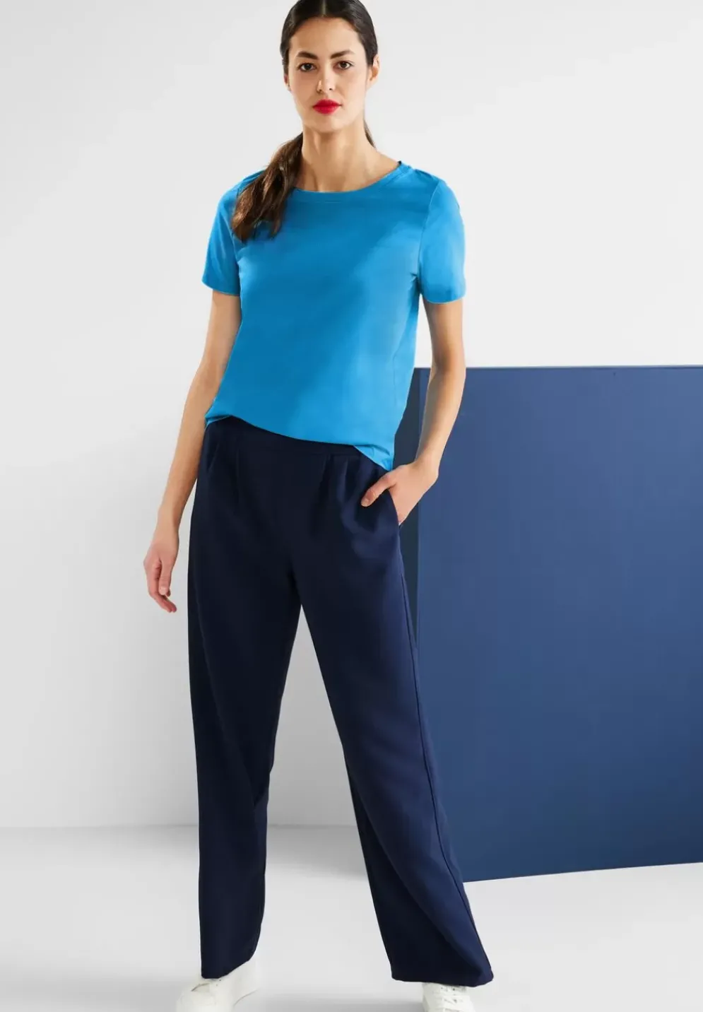 Basic T-Shirt