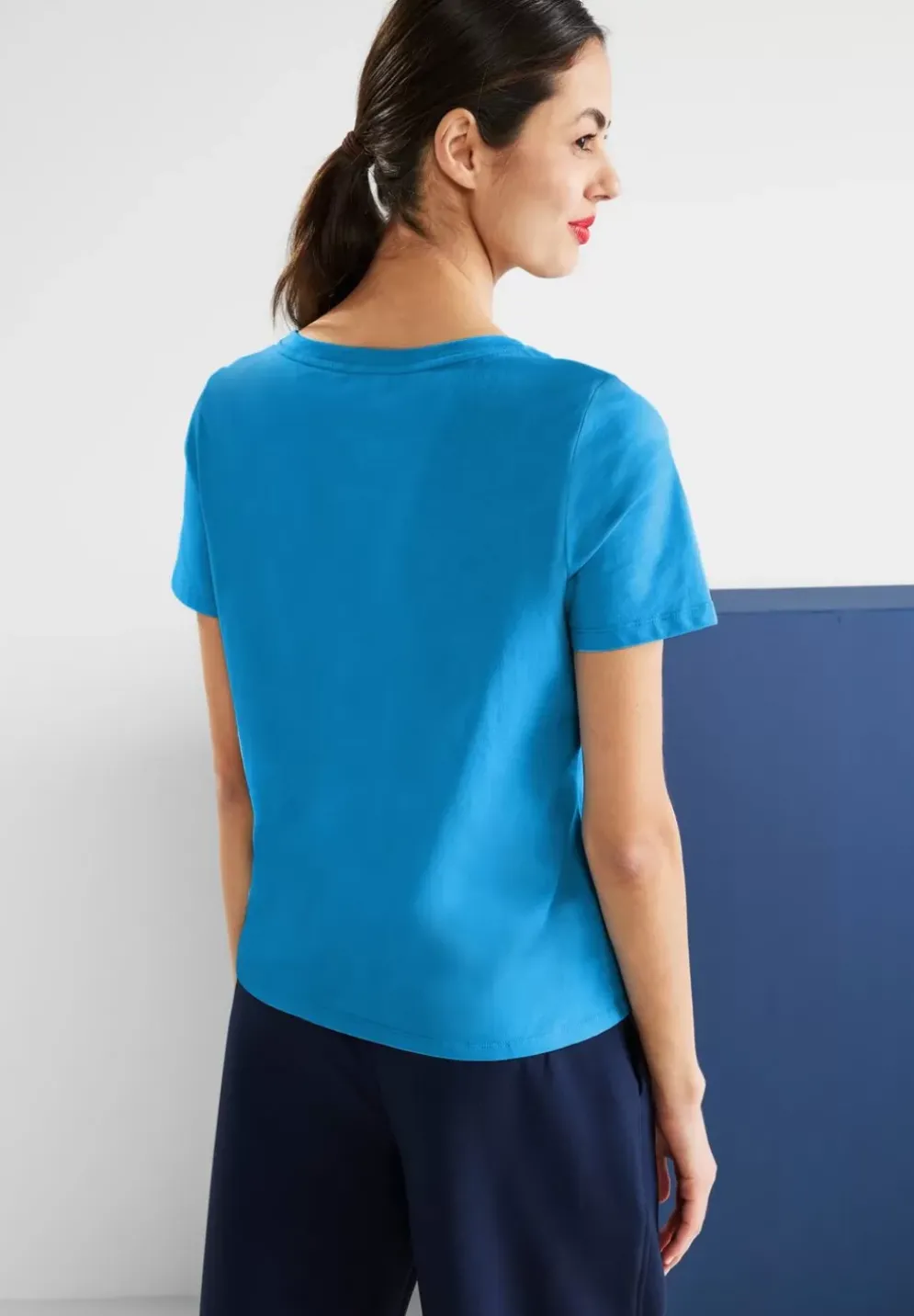 Basic T-Shirt
