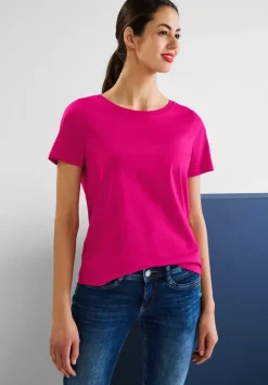 Basic T-Shirt