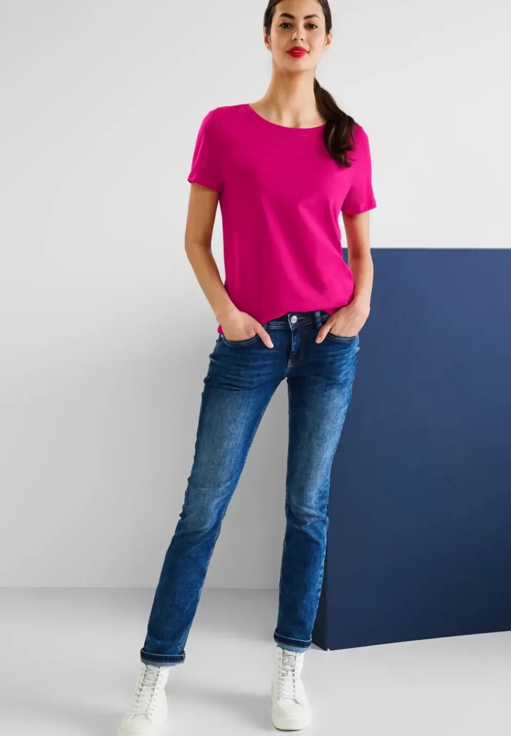 Basic T-Shirt