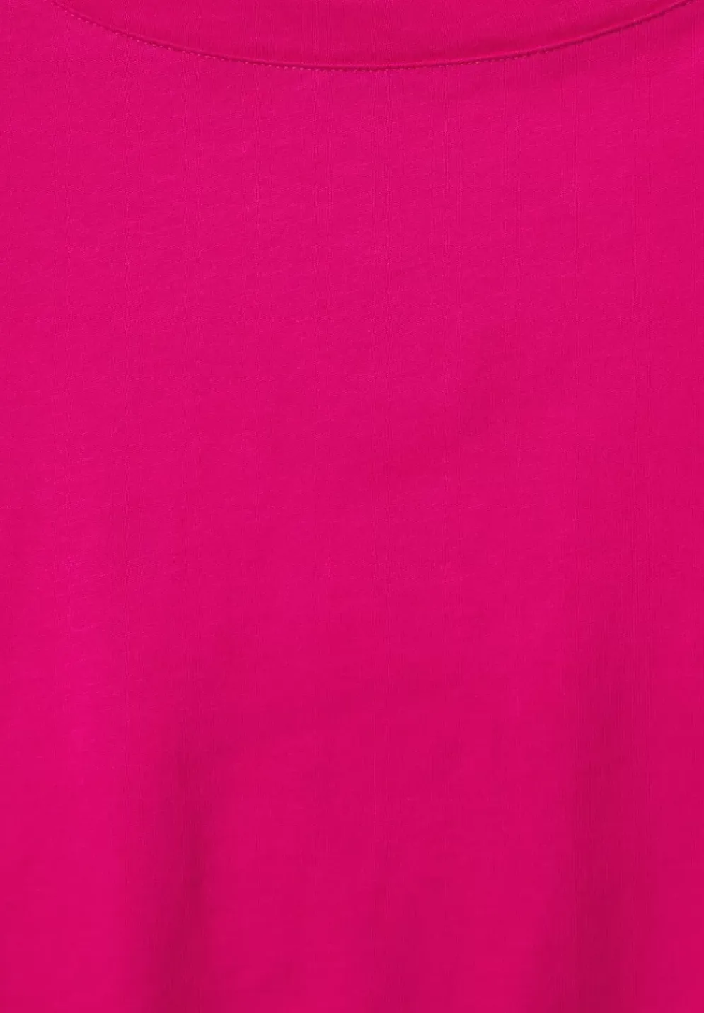 Basic T-Shirt