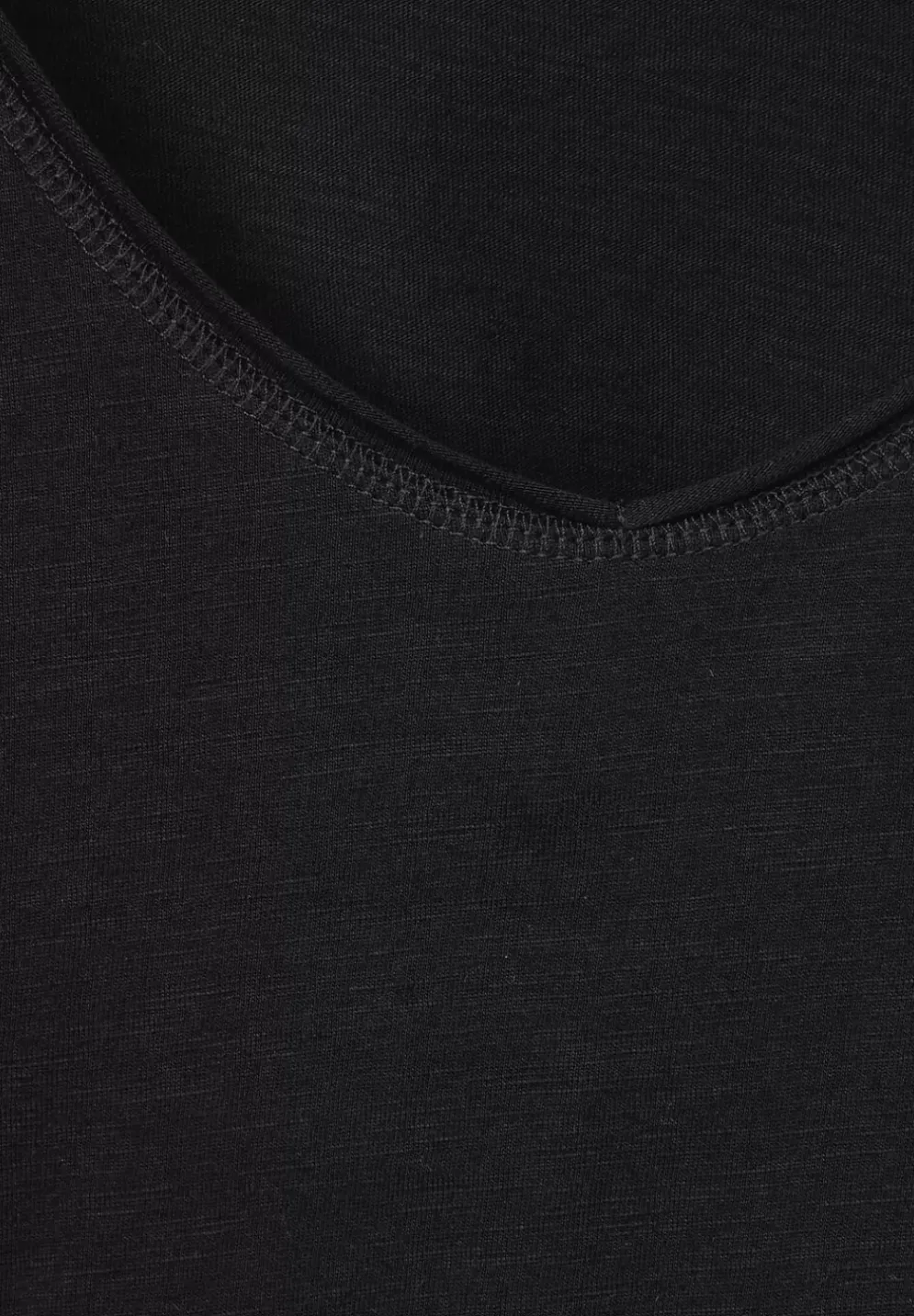 Basic T-Shirt In Unifarbe