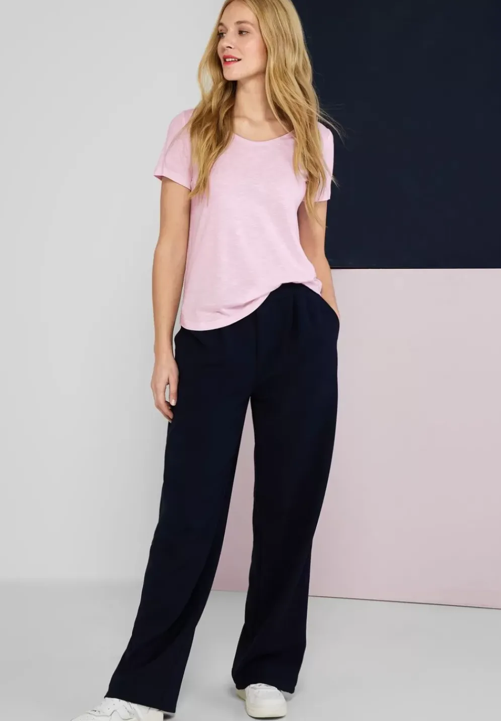 Basic T-Shirt In Unifarbe