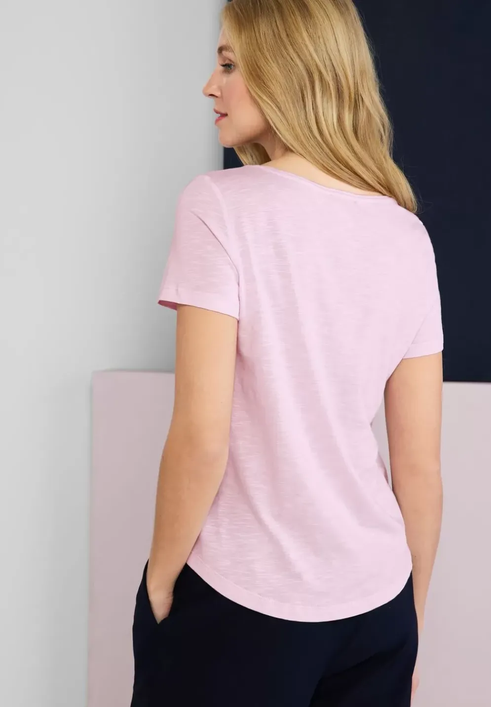 Basic T-Shirt In Unifarbe