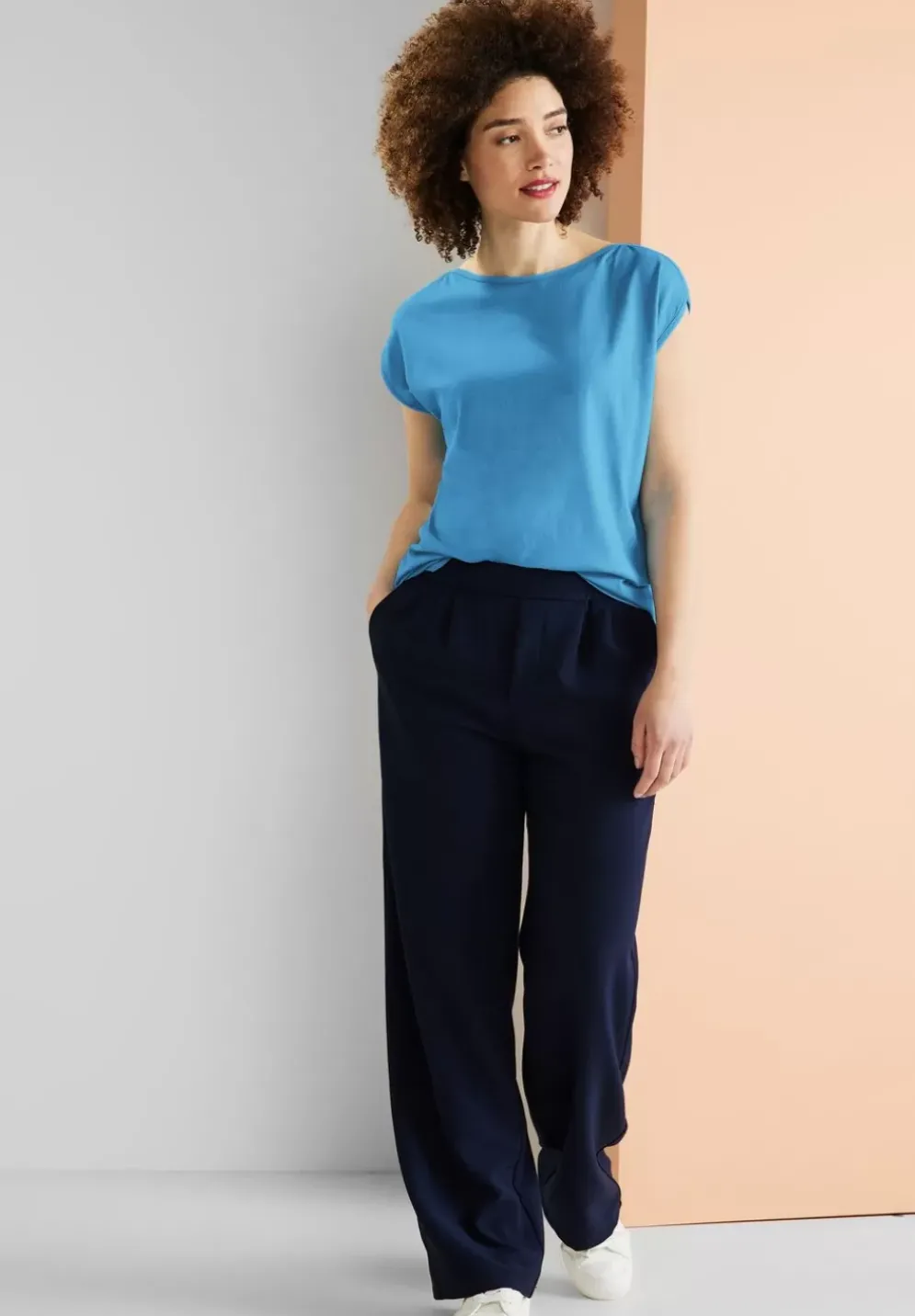 Basic T-Shirt In Unifarbe