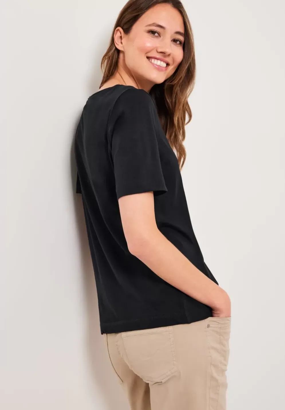 Basic Uni T-Shirt