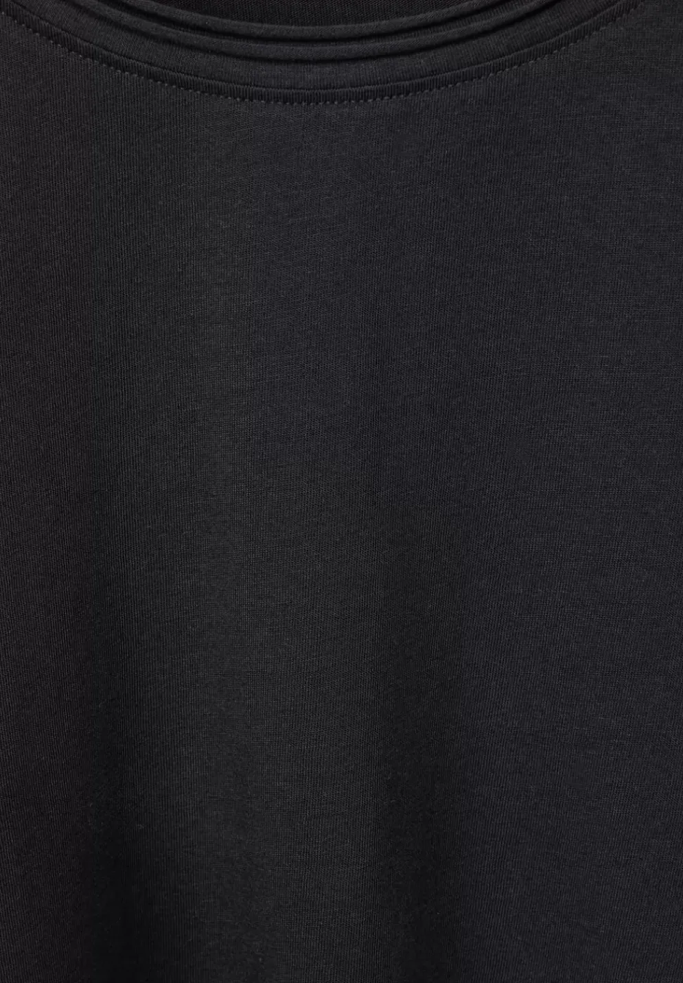 Basic Uni T-Shirt