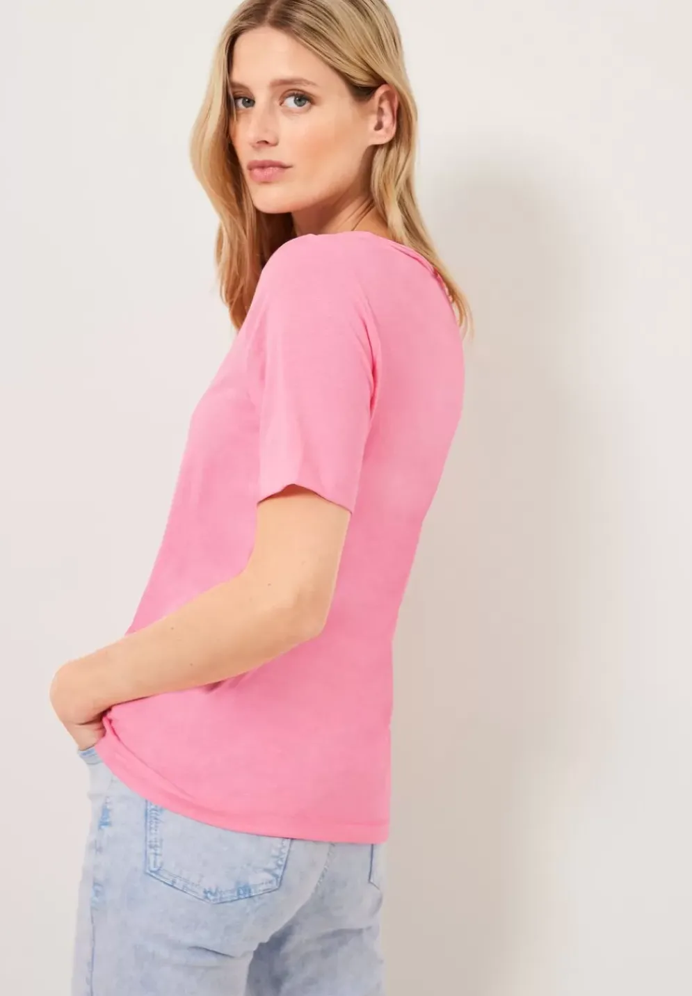 Basic Uni T-Shirt