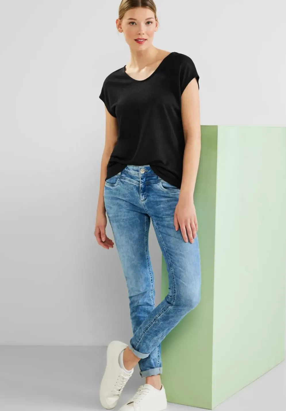 Basicshirt In Leinenlook