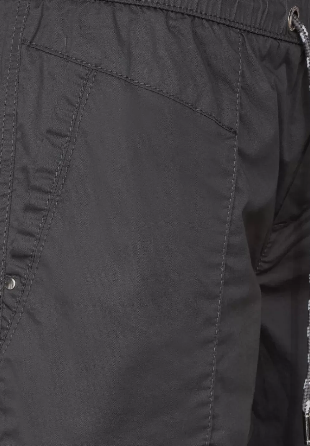 Bermuda In Loose Fit