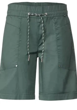 Bermuda In Loose Fit