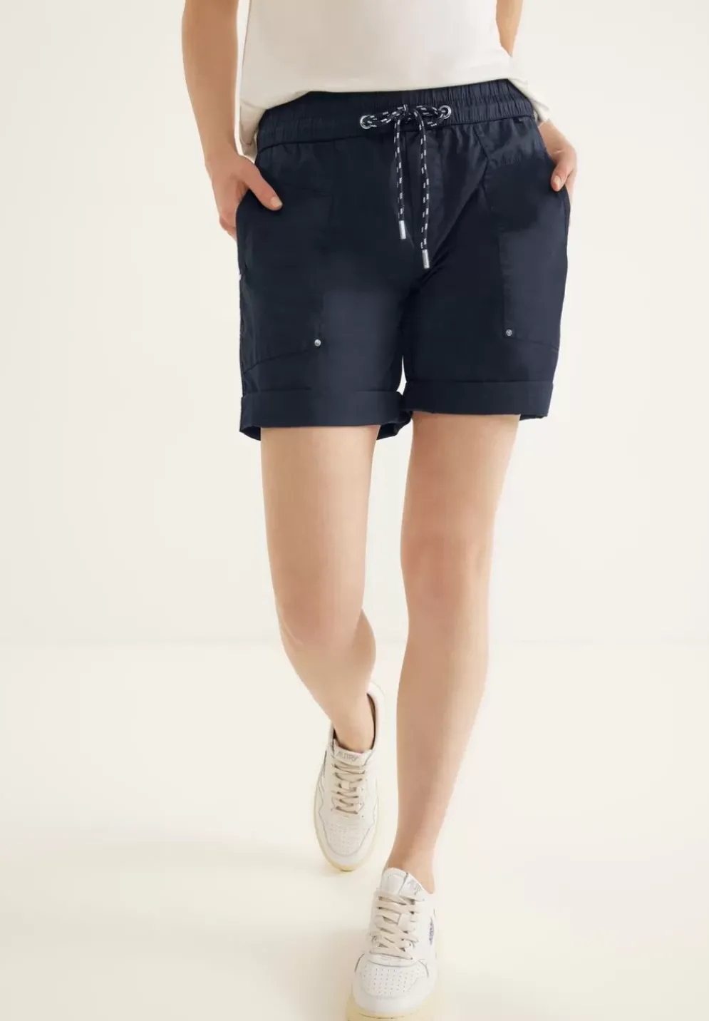 Bermuda In Loose Fit