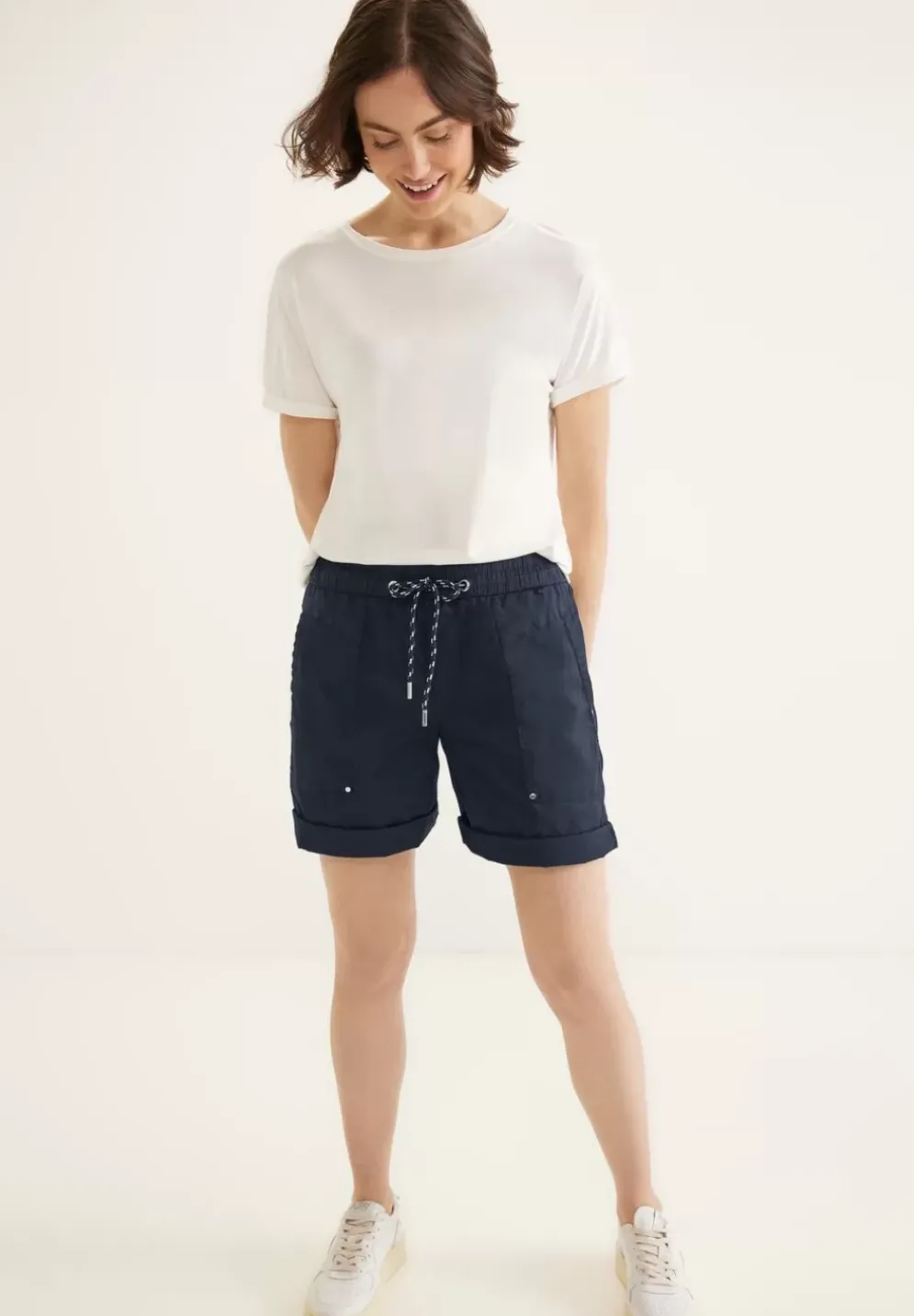 Bermuda In Loose Fit