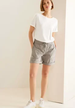 Bermuda In Loose Fit
