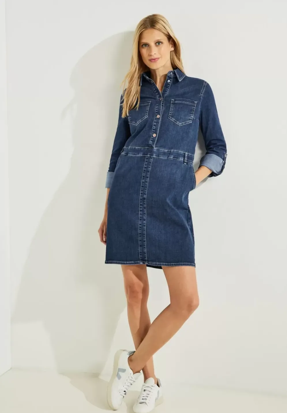 Blaues Jeanskleid