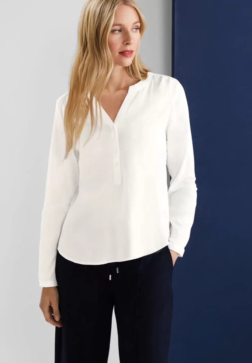 Bluse In Unifarbe