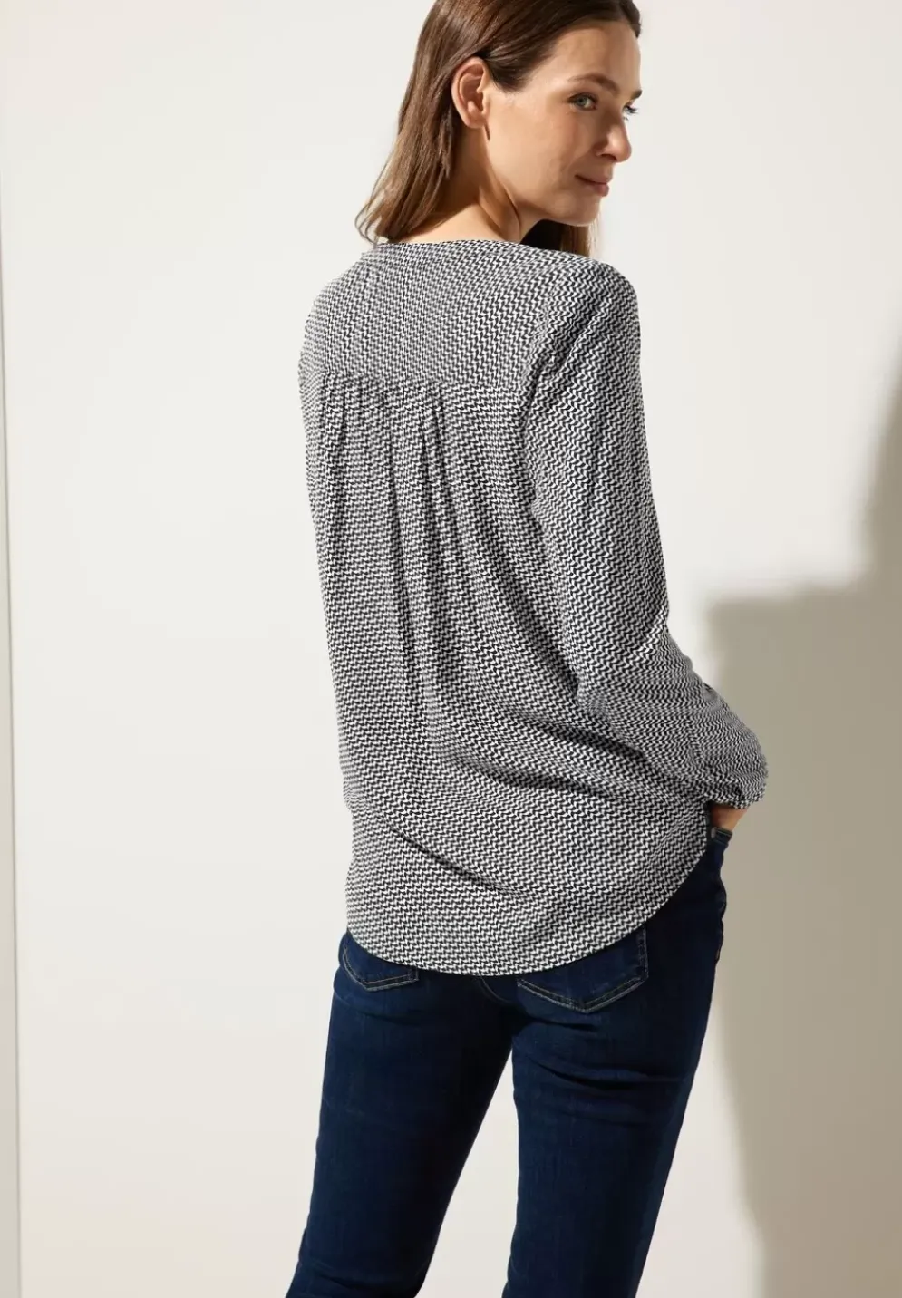 Bluse Minimalmuster