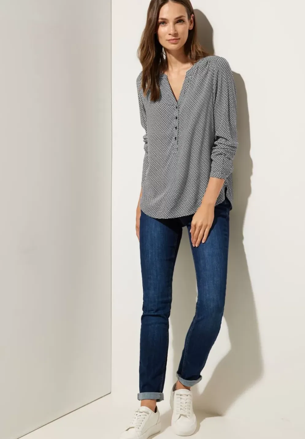 Bluse Minimalmuster