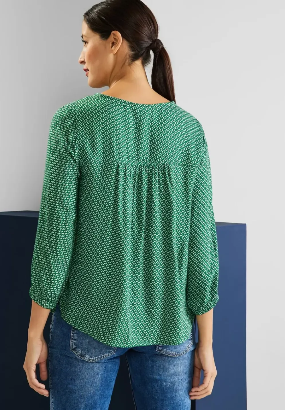 Bluse Mit Alloverprint