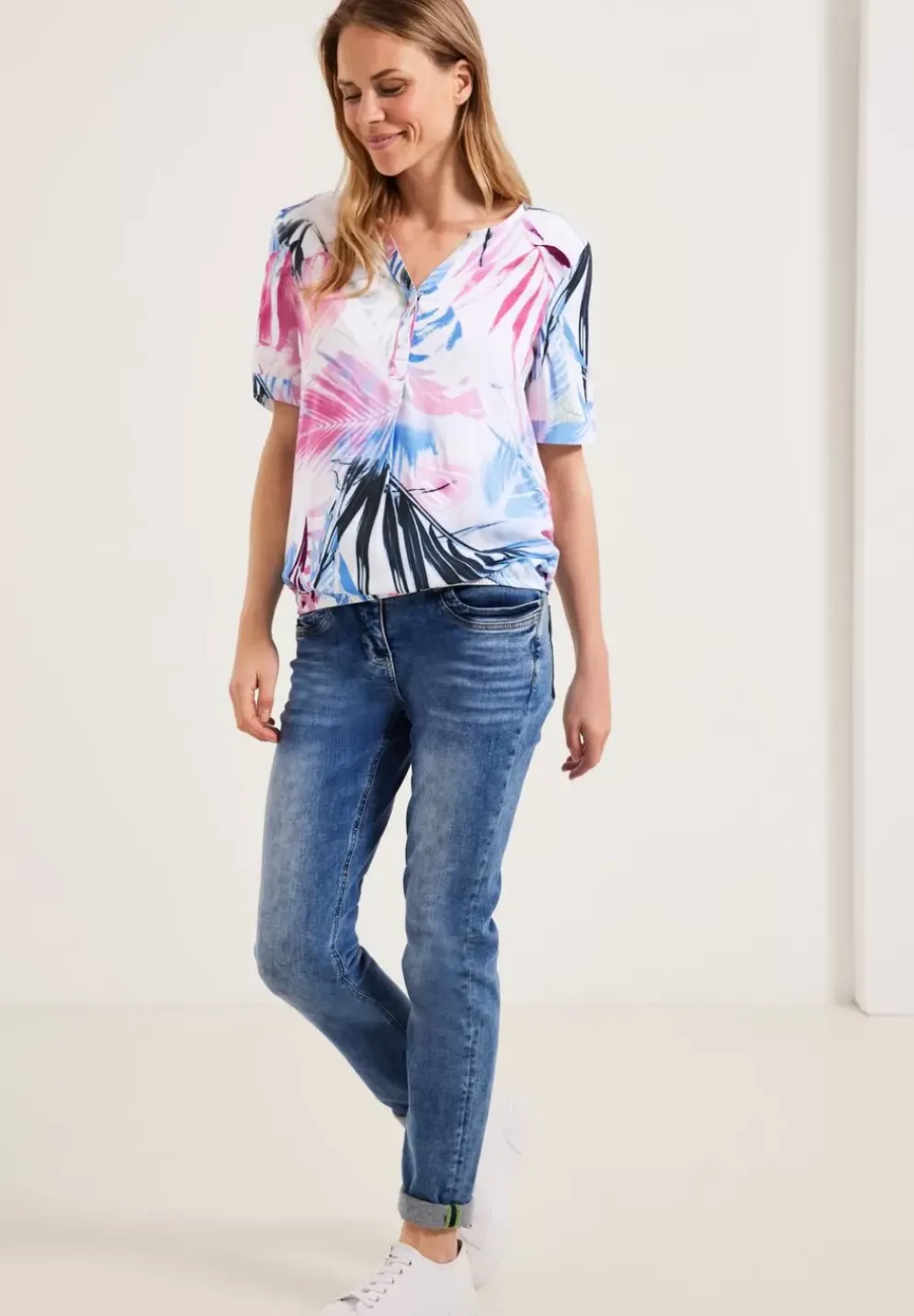 Bluse Mit Blattermuster