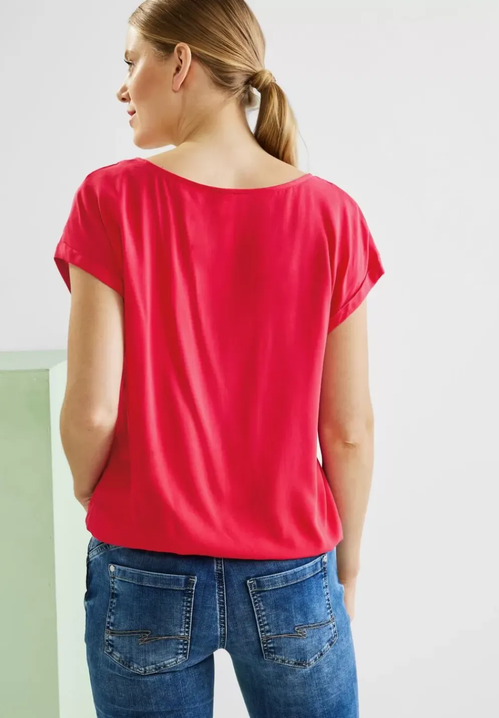 Bluse Mit Elastiksaum