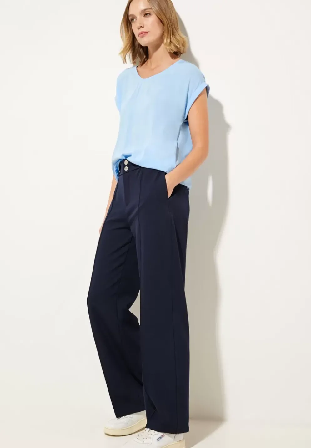 Bluse Mit Elastiksaum