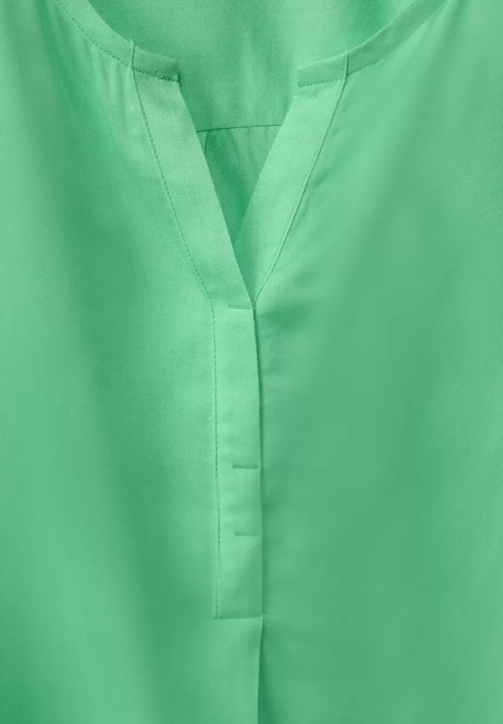 Bluse Mit Elastiksaum