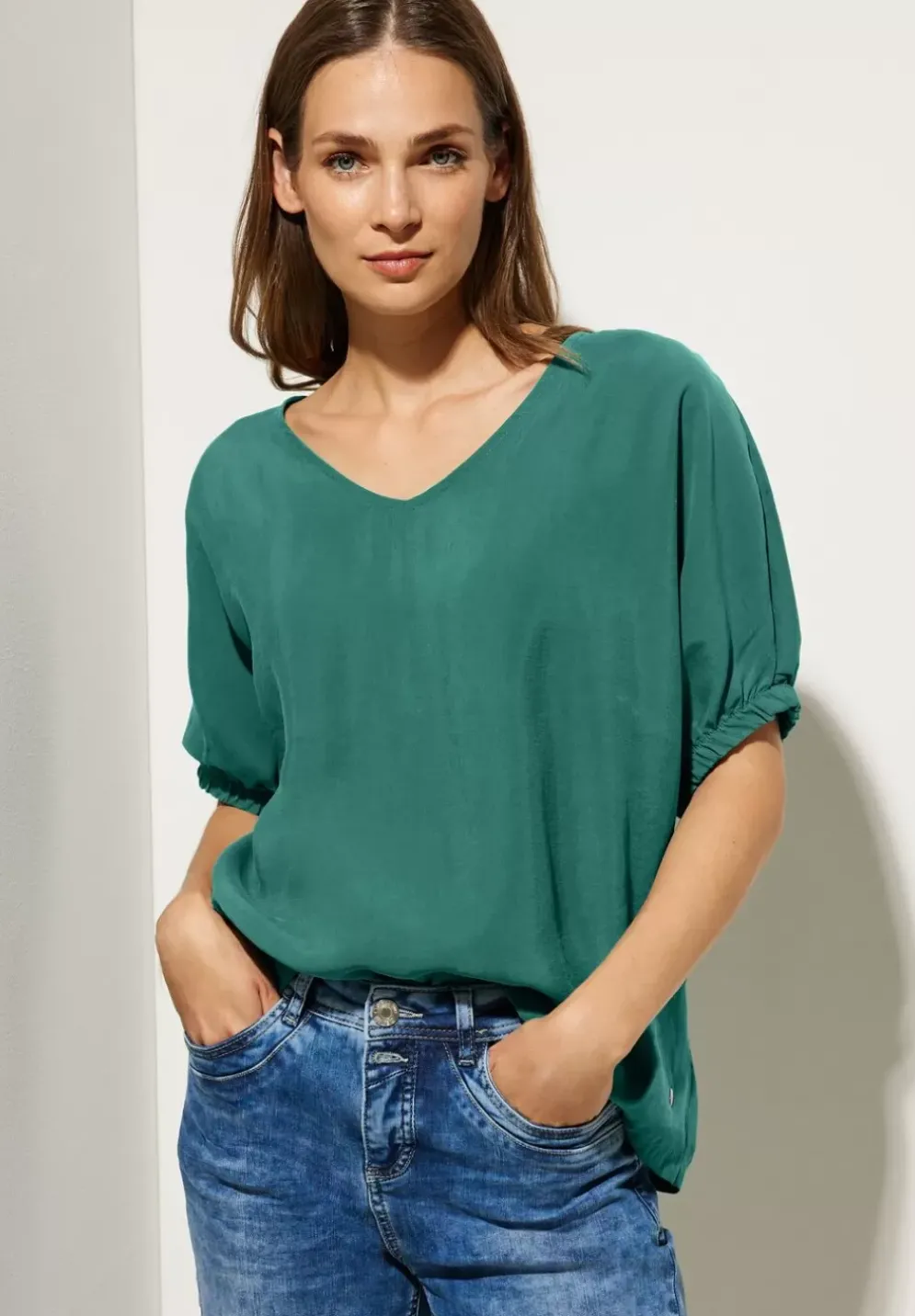 Bluse Mit Gerafftem Halbarm