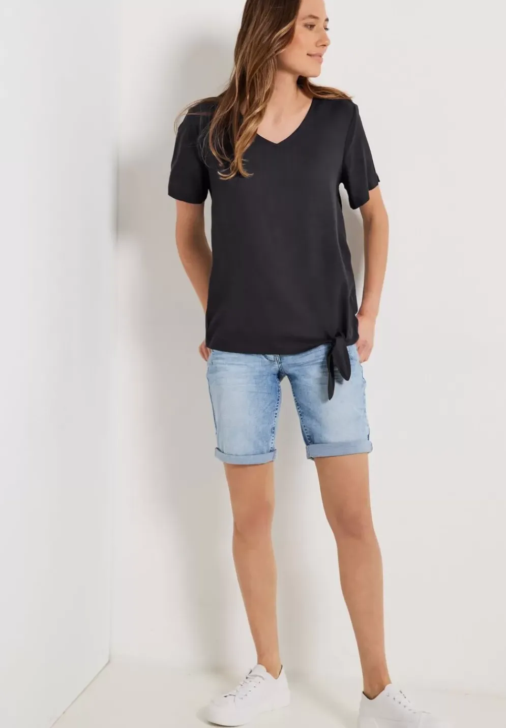 Bluse Mit Knotendetail