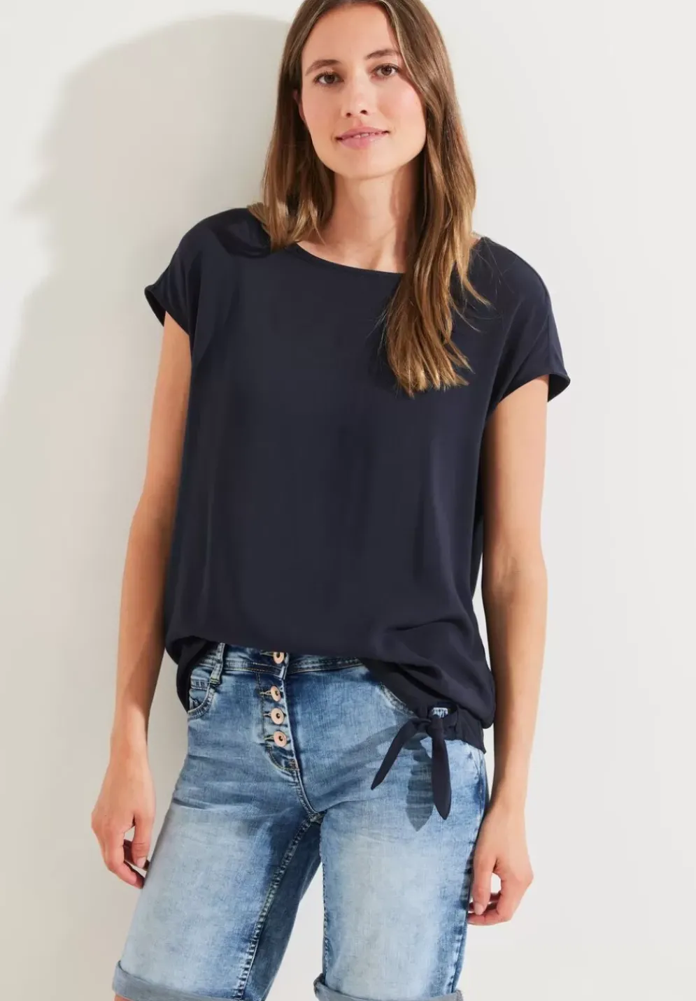 Bluse Mit Knotendetail