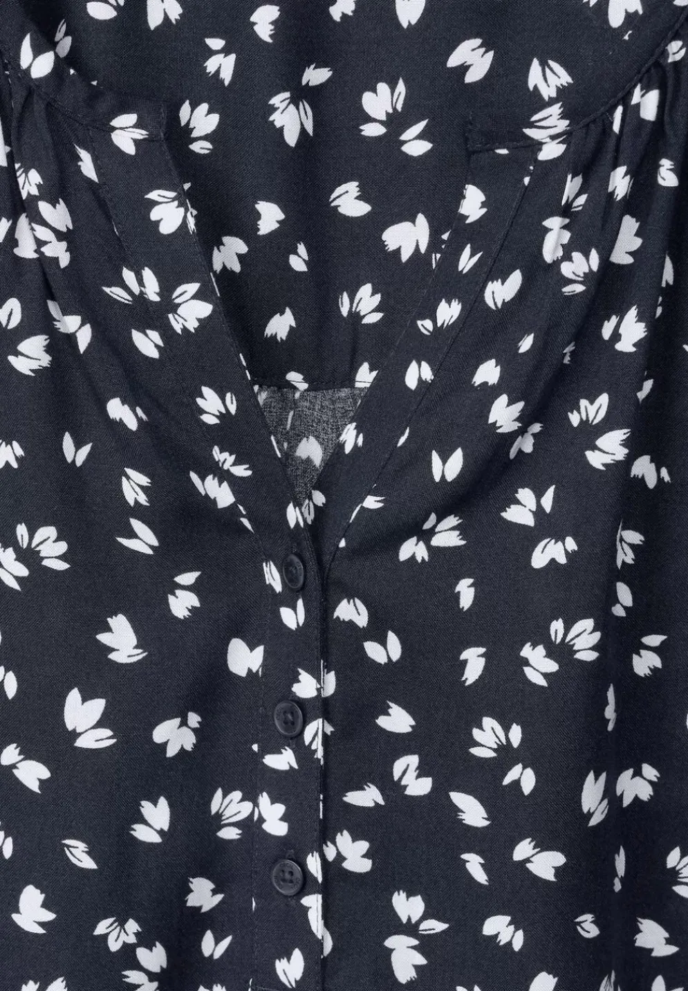 Bluse Mit Kurzer Knopfleiste