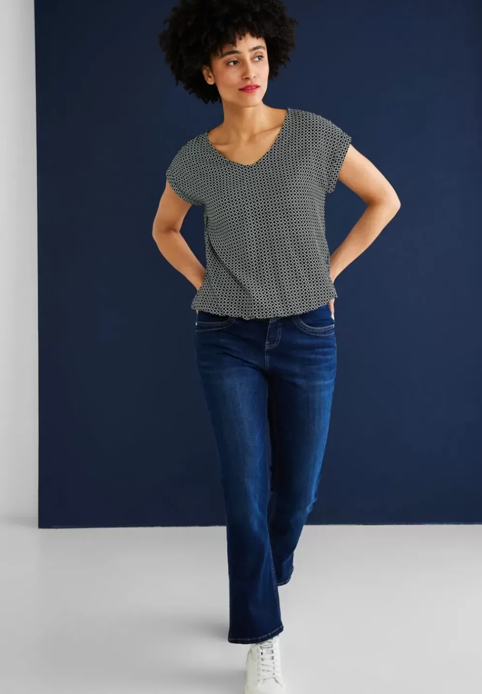 Bluse Mit Minimalmuster