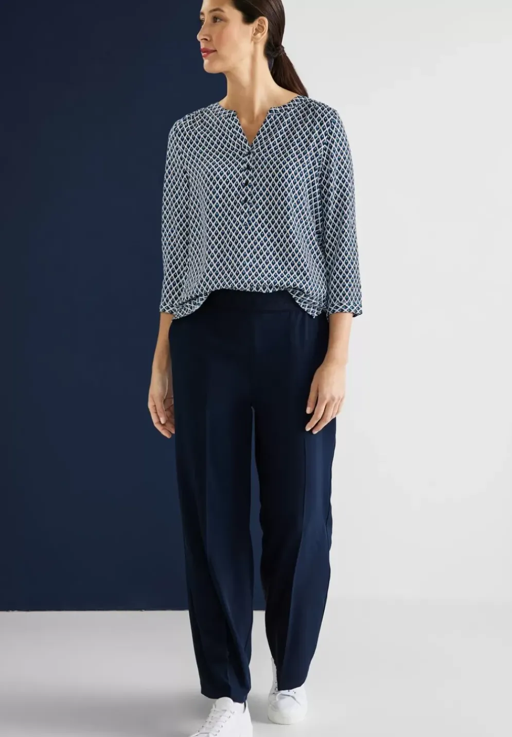 Bluse Mit Minimalmuster