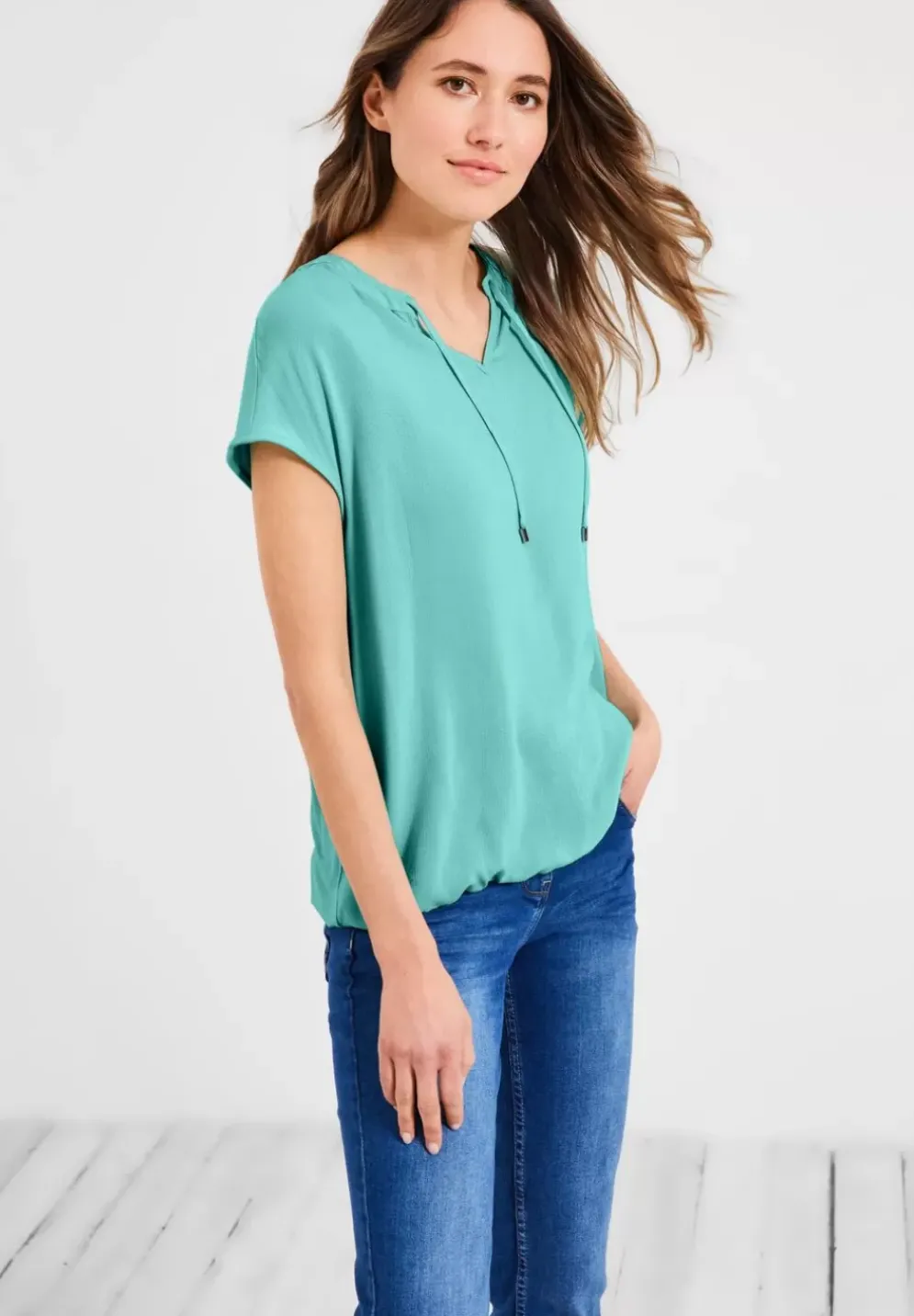Bluse Mit Tunikabandchen