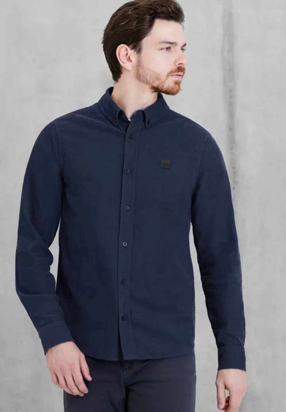 Button-Down Cordhemd